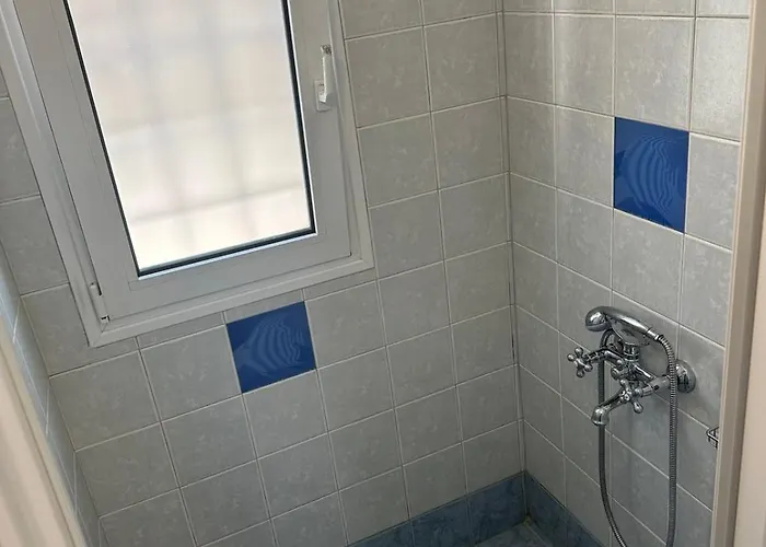 アパート Mina's Kypri キプリ