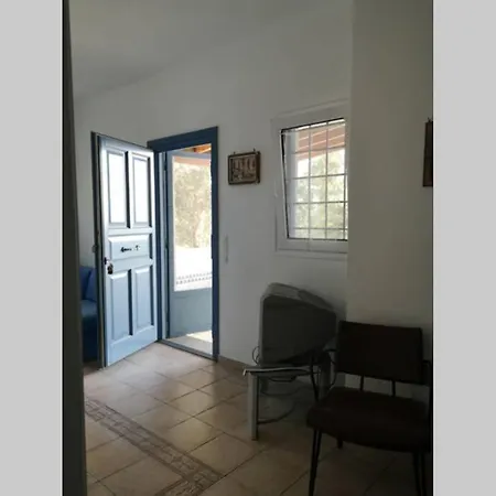 Mina's Kypri Kipri (Andros)